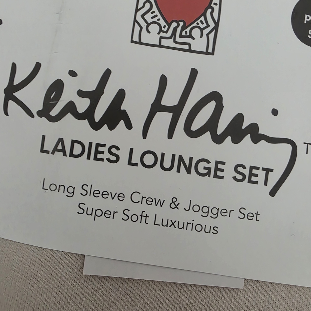 Keith Haring Ladies Lounge Set - Picture 3 of 4